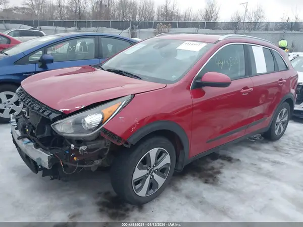 KNDCB3LCXH5073759 2017 KIA NIRO - Image 2