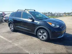 KNDCB3LCXH5074555 2017 KIA NIRO