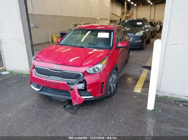 KNDCB3LCXH5076466 2017 KIA NIRO - Image 2