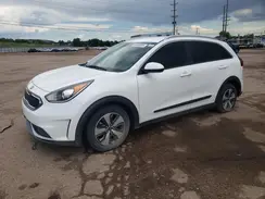 KNDCB3LCXH5095275 2017 KIA NIRO