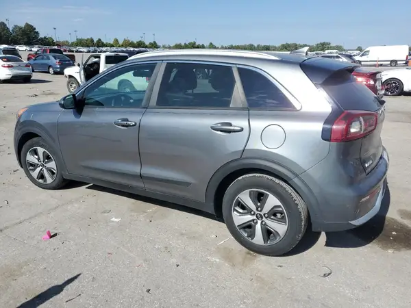 KNDCB3LCXH5095373 2017 KIA NIRO - Image 2