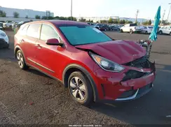 KNDCB3LCXH5100961 2017 KIA NIRO