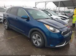 KNDCB3LCXH5101320 2017 KIA NIRO