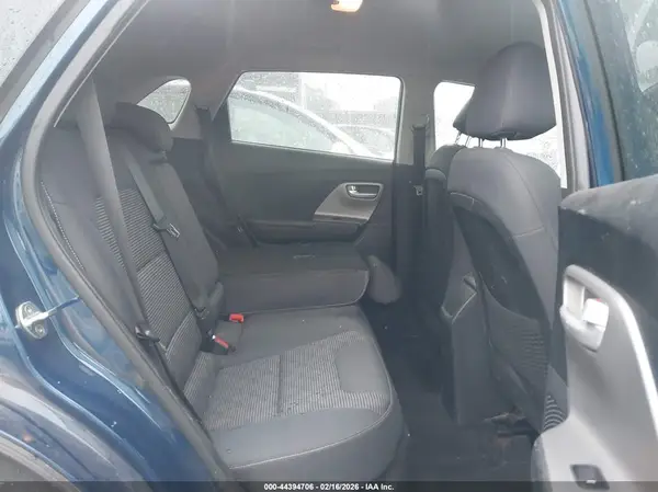 KNDCB3LCXH5101320 2017 KIA NIRO - Image 8