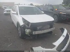 KNDCB3LCXH5105691 2017 KIA NIRO