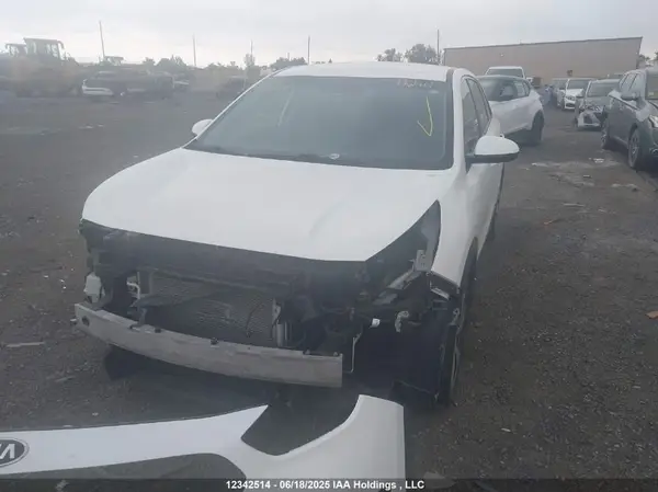 KNDCB3LCXH5105691 2017 KIA NIRO - Image 2
