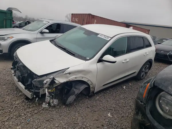 KNDCB3LCXJ5110024 2018 KIA NIRO - Image 1