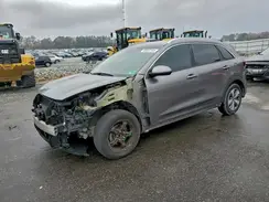 KNDCB3LCXJ5120987 2018 KIA NIRO