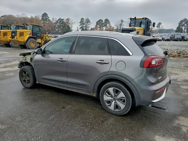KNDCB3LCXJ5120987 2018 KIA NIRO - Image 2