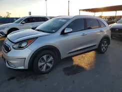 KNDCB3LCXJ5123212 2018 KIA NIRO