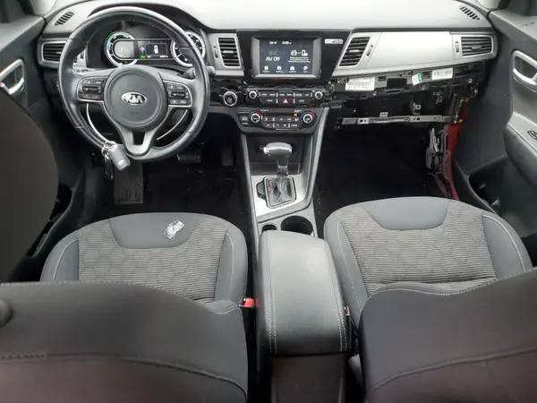KNDCB3LCXJ5126708 2018 KIA NIRO - Image 8