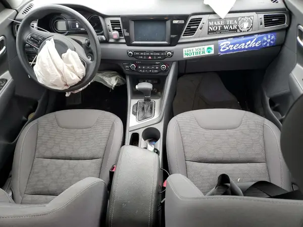 KNDCB3LCXJ5127728 2018 KIA NIRO - Image 8