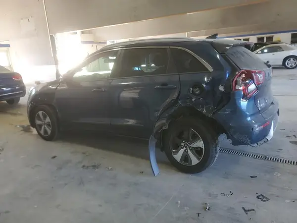 KNDCB3LCXJ5155948 2018 KIA NIRO - Image 2