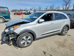 KNDCB3LCXJ5156839 2018 KIA NIRO