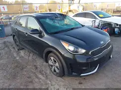 KNDCB3LCXJ5188416 2018 KIA NIRO