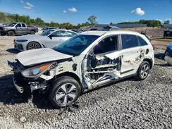 KNDCB3LCXJ5204565 2018 KIA NIRO