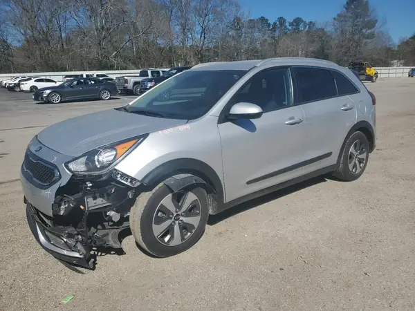 KNDCB3LCXJ5207496 2018 KIA NIRO - Image 1