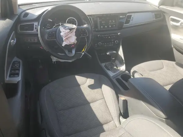 KNDCB3LCXJ5207496 2018 KIA NIRO - Image 8