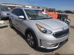 KNDCB3LCXK5230858 2019 KIA NIRO