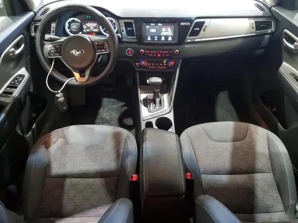 KNDCB3LCXK5231430 2019 KIA NIRO - Image 8