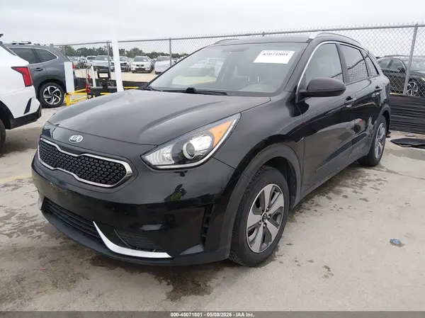 KNDCB3LCXK5249328 2019 KIA NIRO - Image 2