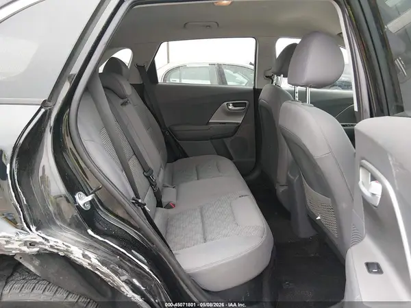 KNDCB3LCXK5249328 2019 KIA NIRO - Image 8
