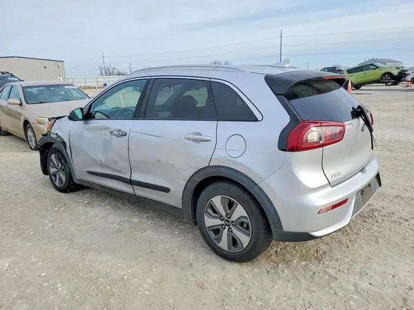 KNDCB3LCXK5249619 2019 KIA NIRO - Image 2