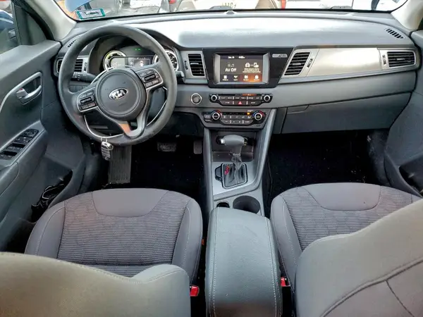 KNDCB3LCXK5254951 2019 KIA NIRO - Image 8