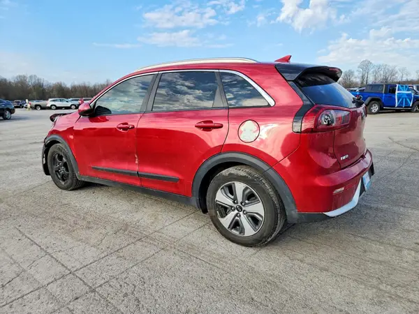 KNDCB3LCXK5256697 2019 KIA NIRO - Image 2