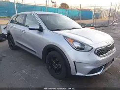 KNDCB3LCXK5257624 2019 KIA NIRO