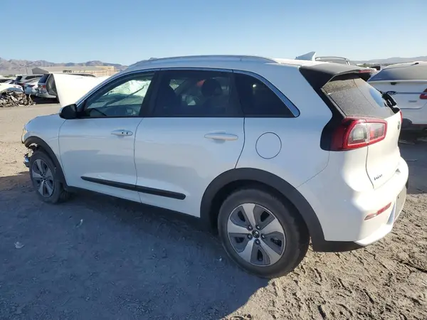 KNDCB3LCXK5286380 2019 KIA NIRO - Image 2