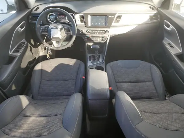 KNDCB3LCXK5286380 2019 KIA NIRO - Image 8