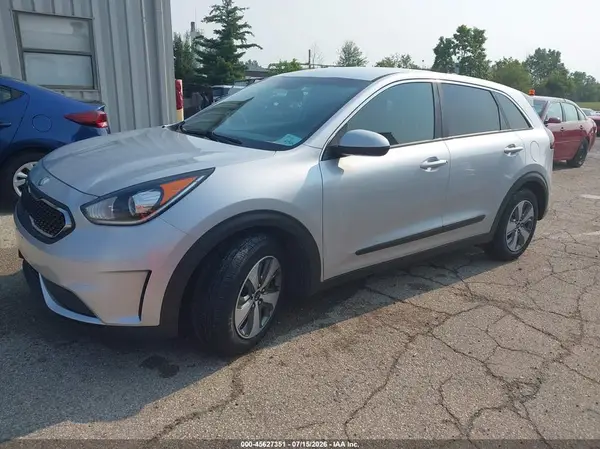 KNDCB3LCXK5299470 2019 KIA NIRO - Image 2