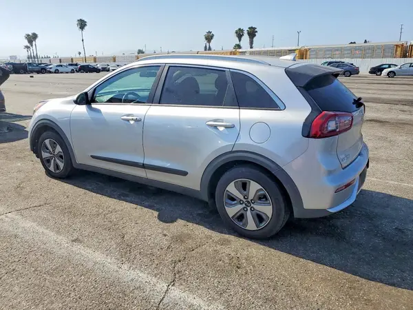 KNDCB3LCXK5301413 2019 KIA NIRO - Image 2