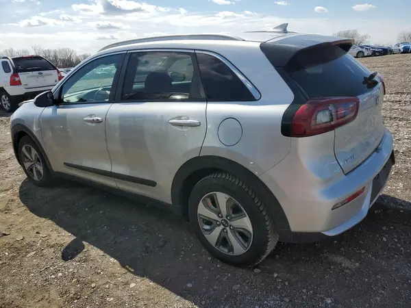 KNDCB3LCXK5345704 2019 KIA NIRO - Image 2