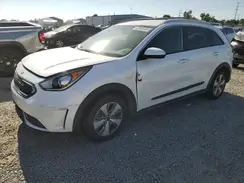 KNDCB3LCXK5353110 2019 KIA NIRO