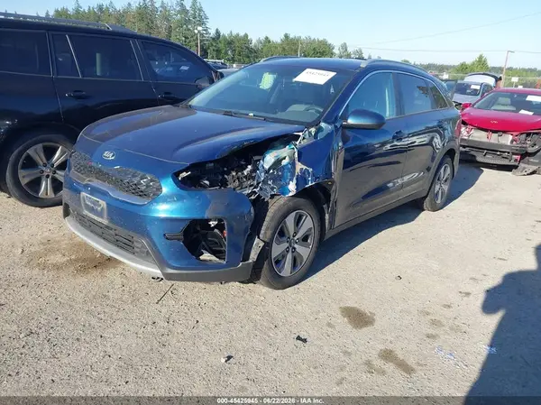 KNDCB3LCXL5369261 2020 KIA NIRO - Image 2