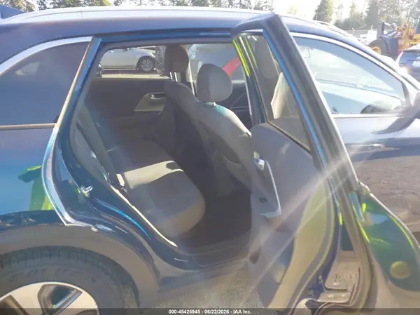 KNDCB3LCXL5369261 2020 KIA NIRO - Image 8