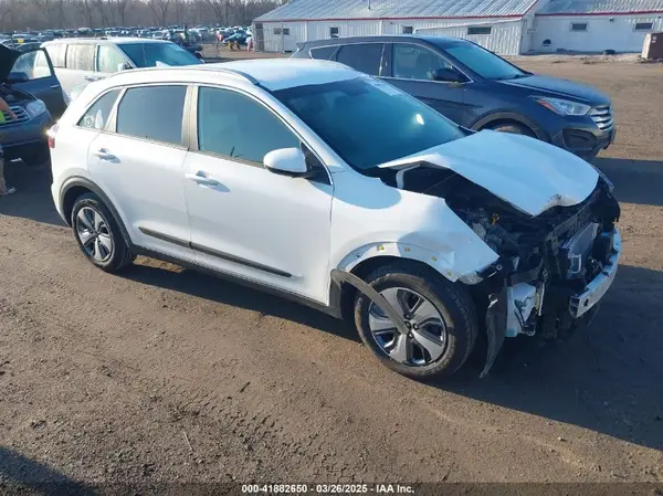 KNDCB3LCXL5370202 2020 KIA NIRO - Image 1