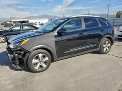 KNDCB3LCXL5370264 2020 KIA NIRO