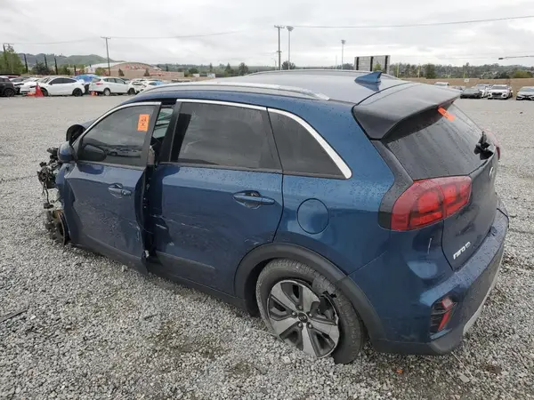 KNDCB3LCXL5395911 2020 KIA NIRO - Image 2