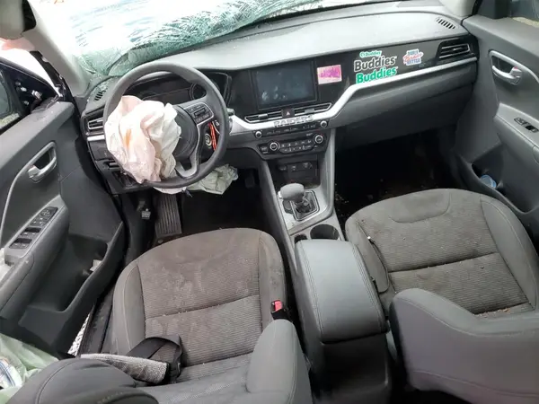 KNDCB3LCXL5395911 2020 KIA NIRO - Image 8