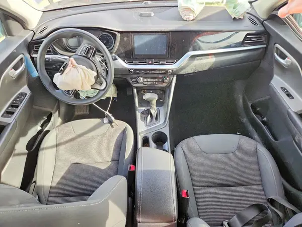 KNDCB3LCXL5399702 2020 KIA NIRO - Image 8
