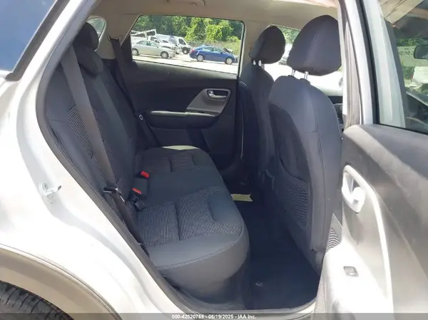 KNDCB3LCXM5469281 2021 KIA NIRO - Image 8