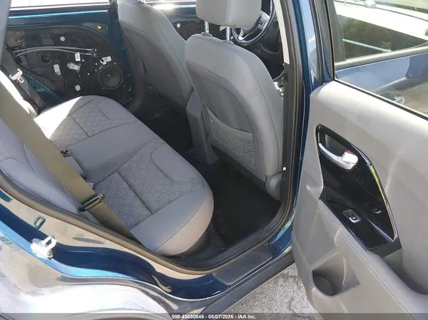 KNDCB3LCXM5471418 2021 KIA NIRO - Image 8