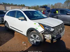 KNDCB3LCXM5471564 2021 KIA NIRO