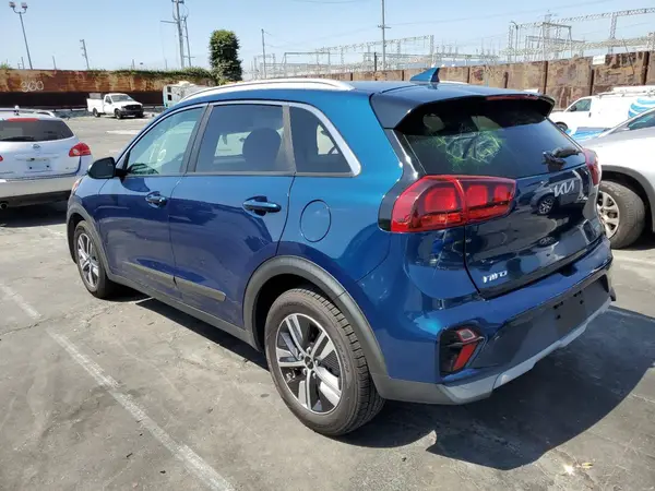 KNDCB3LCXN5509571 2022 KIA NIRO - Image 2