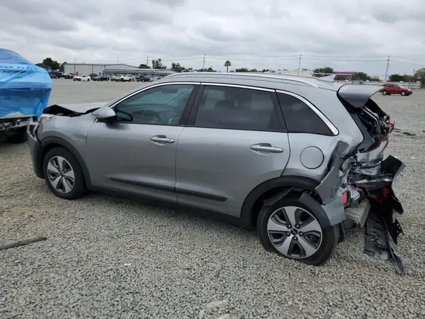 KNDCB3LCXN5511014 2022 KIA NIRO - Image 2