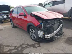 KNDCB3LCXN5519145 2022 KIA NIRO