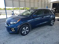 KNDCB3LCXN5532011 2022 KIA NIRO